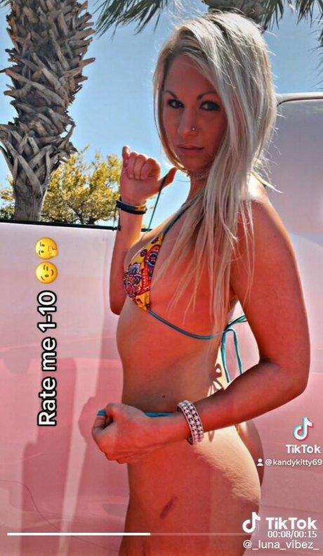 Luna Vibez hermosa actriz recopilación