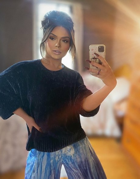 Imogen Loxley buena actriz imagen