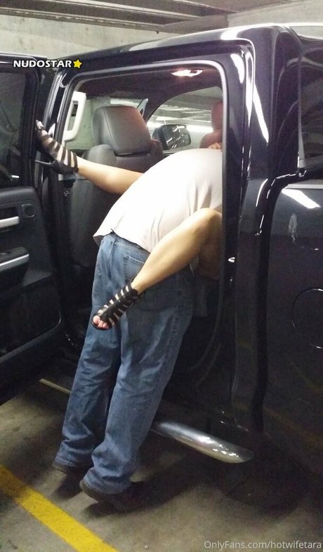 hotwifetara actriz perfecta imagen