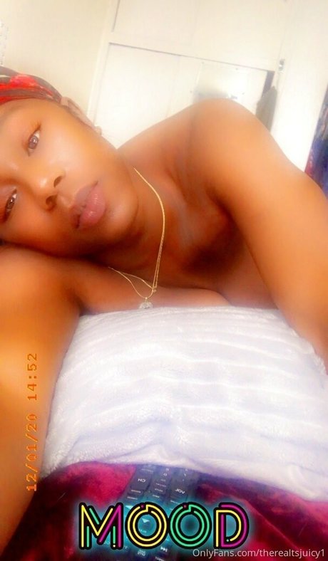 TheRealTsJuicy actriz atractiva fotos