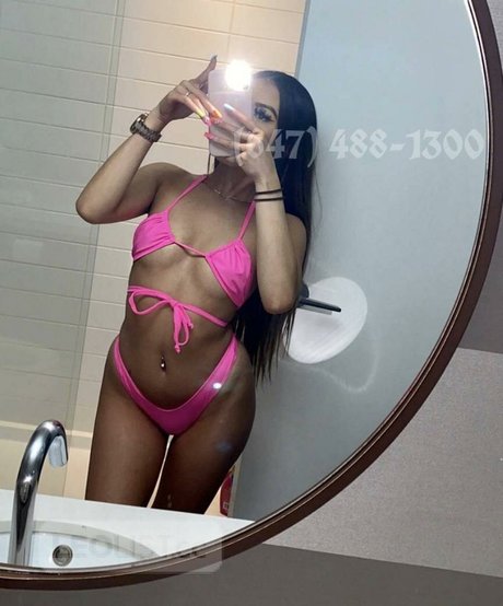 Baby Lily actriz adulta imágenes