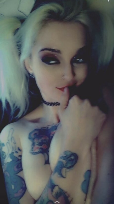 Gothicsushii desnudos de estrellas porno galería