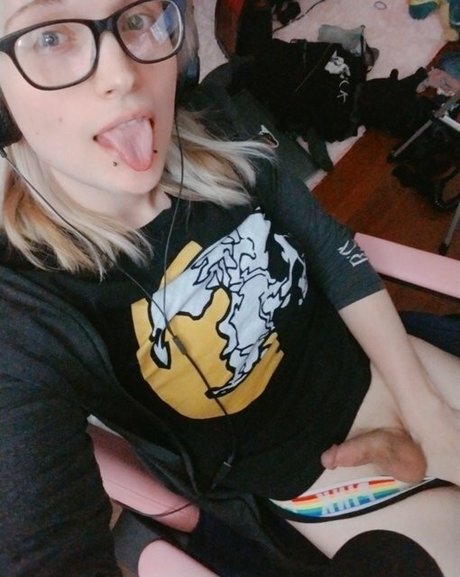 Jaxipup actriz caliente fotos