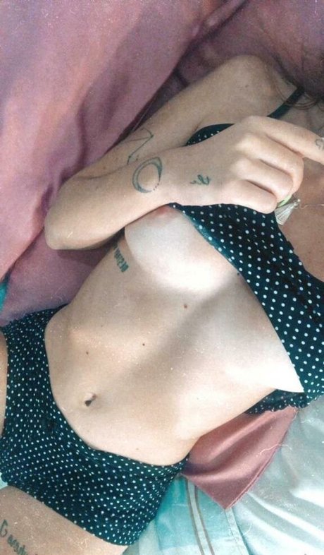 Bella Fernandes estrella hermosa fotos