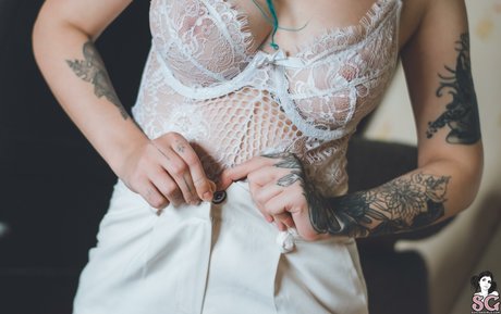 Aliceverner estrella porno de arte foto