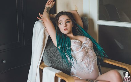 Aliceverner modelo foto