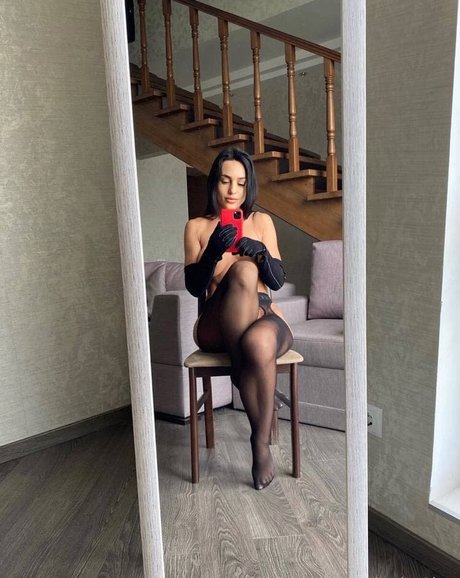 Helenka Demidova desnudos de modelos foto