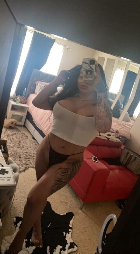 Demii D Best modelo hd imagen