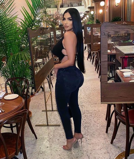 Kathleen Molina estrella porno del sexo galerías