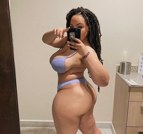 Tanya Mayenge Profilfoto