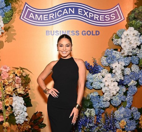 Vanessa Hudgens actriz porno foto