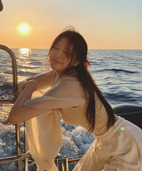 Uzaa desnudos de estrellas porno recopilación