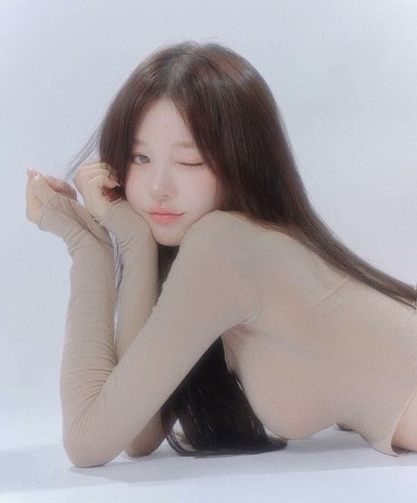 Uzaa desnudos de estrellas porno imágenes