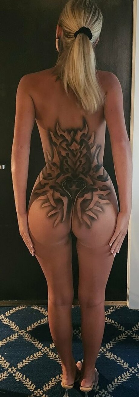 daynaknight702 estrella desnuda archivo