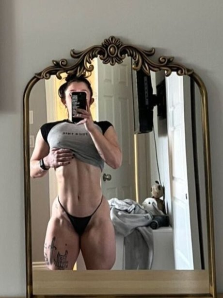 Dgeorgiee estrella porno hd galería