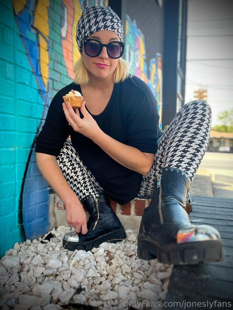 Lindsay Jones actriz caliente recopilación