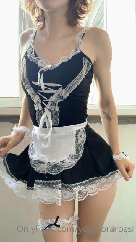 Cora Rossi modelo sexy imagen