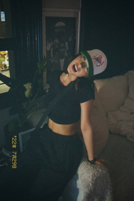 Alliyah desnudos estrella foto