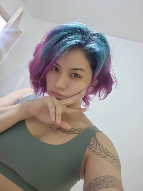 Nyaaati modelo sexual imagen