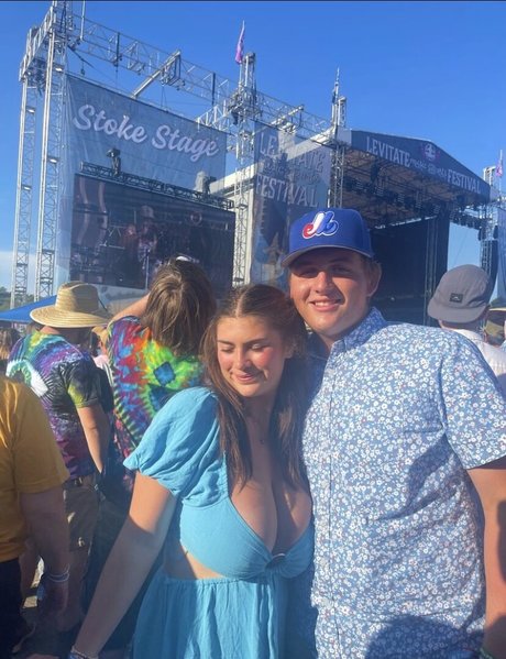 Colleen Sheehan actriz atractiva foto