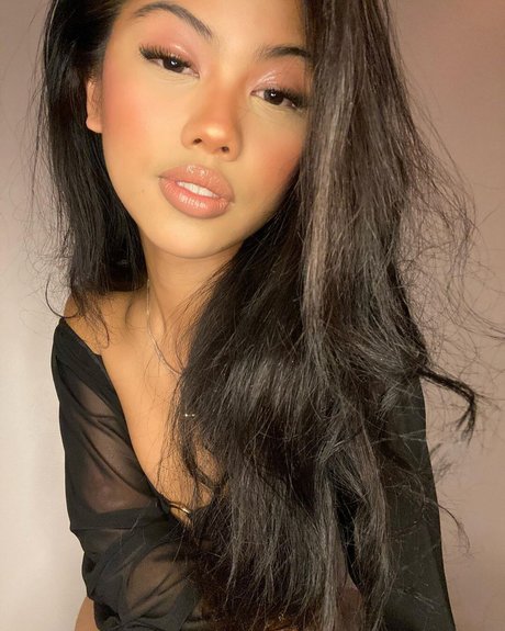 Alyanna Joelle estrella bonita imágenes