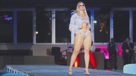 Marissa Dubois_ desnudos de estrellas galería