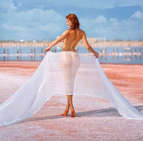 Ksenija Antropova estrella de alta definición imagen