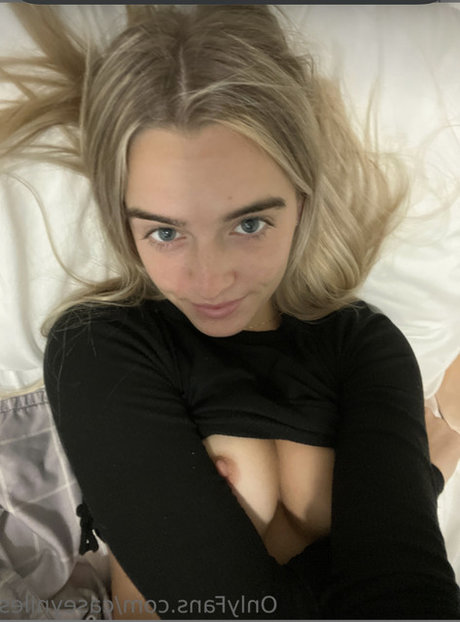 Casey Niles modelo libre recopilación