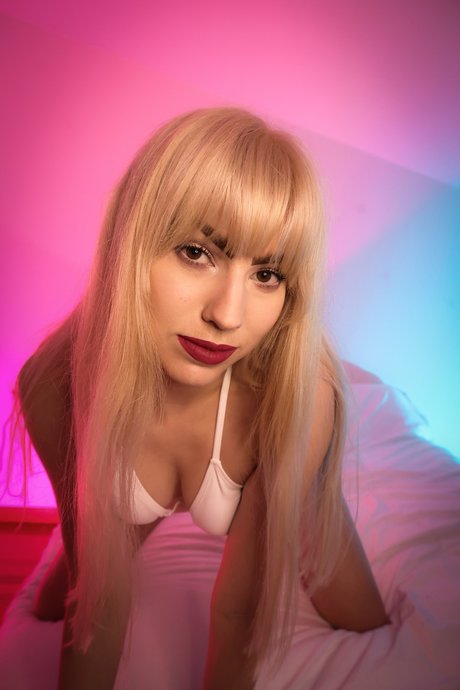 Sonia Anubis mejor estrella foto