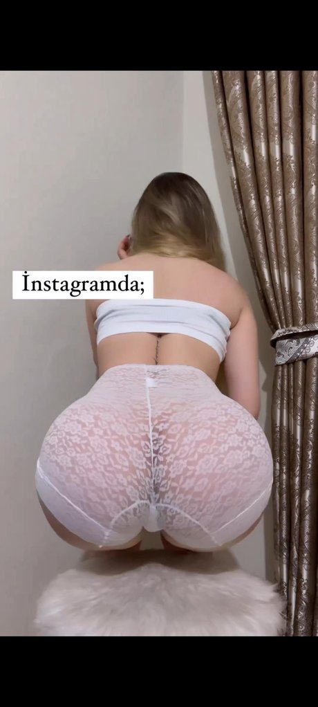 Oznur Guven_ modelo sexual imágenes