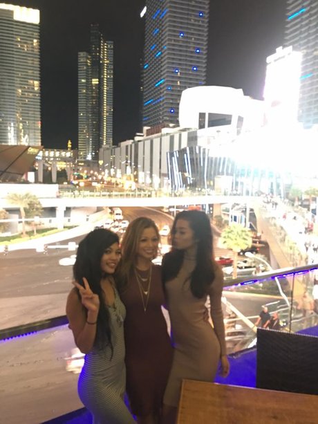 Alyssa Silos modelo caliente imágenes