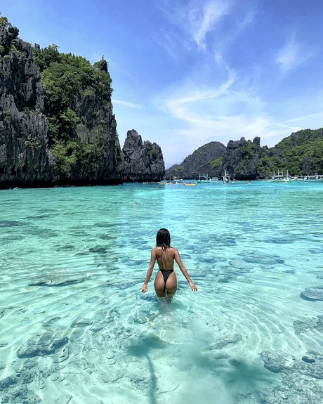 Alyssa Silos modelo superior galerías