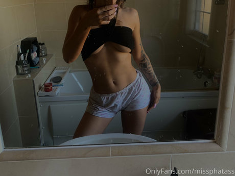 Missphatass actriz caliente archivo