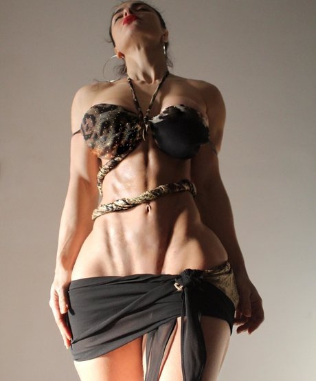 Maya Abou Rouphael modelo perfecto fotos