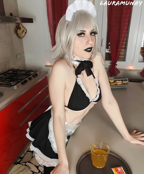 Lauramunay modelo desnudos imágenes