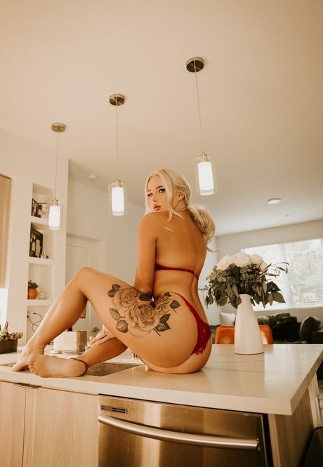 Cakes n Freedom estrella erótica fotos