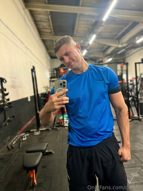 Dcxof2 actriz de alta definición galería