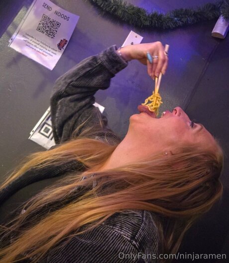 Ninjaramen libre de estrellas archivo