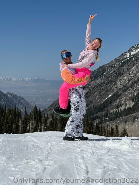 Yournewaddiction2022 estrella porno hermosa galerías