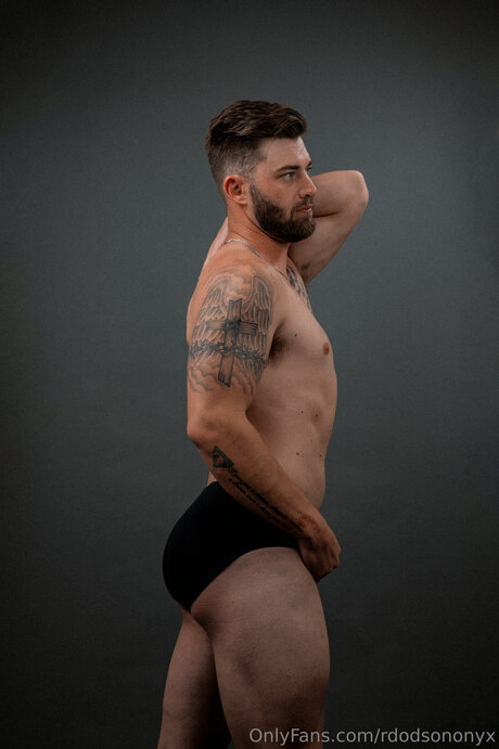 Rdodsononyx estrella porno en alta definición galería