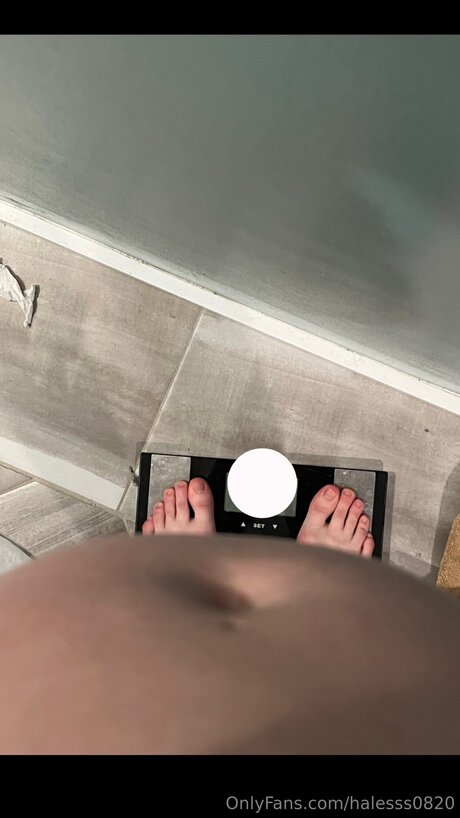 Halesss0820 modelo sexy imágenes