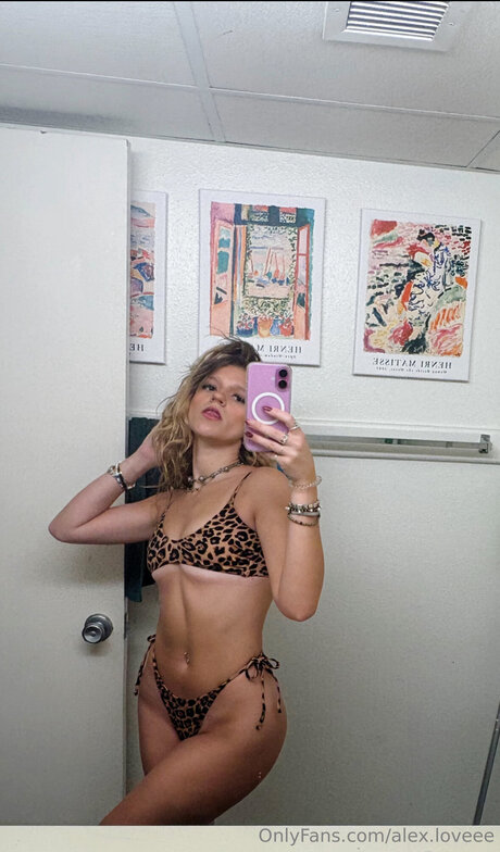 Alex Loveee bonita estrella porno recopilación