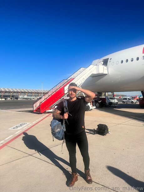 I Am Mathew estrella erótica galerías