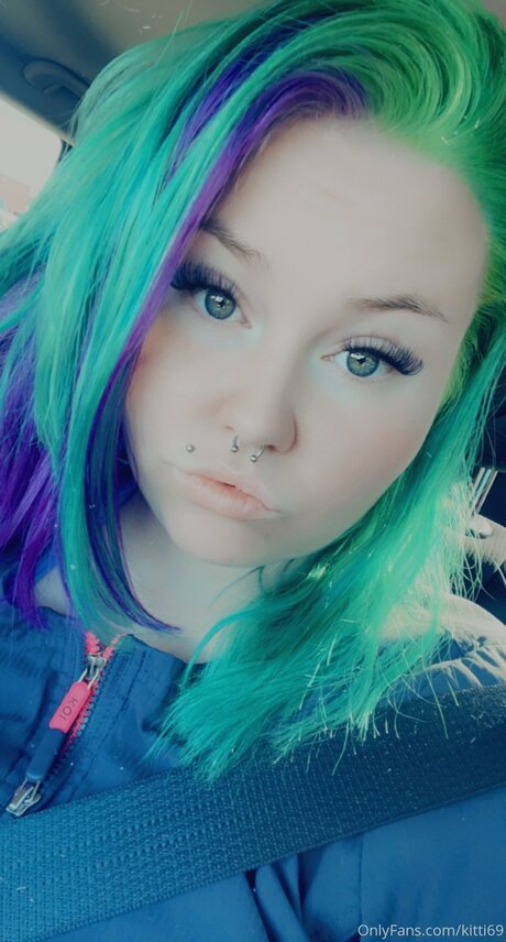 Kitti69 estrella hermosa foto