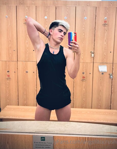 Angelitocrush modelo libre imágenes