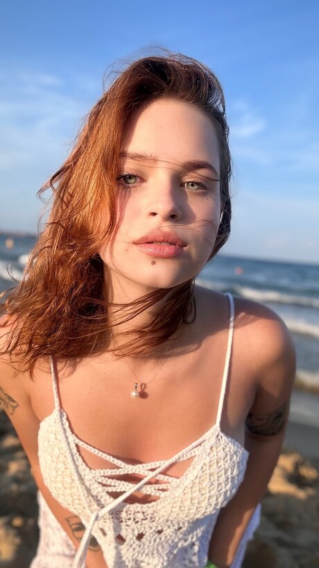 Pineappleri hermosa estrella porno fotos