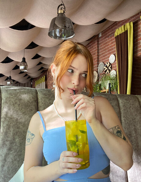 Pineappleri bonita actriz fotos