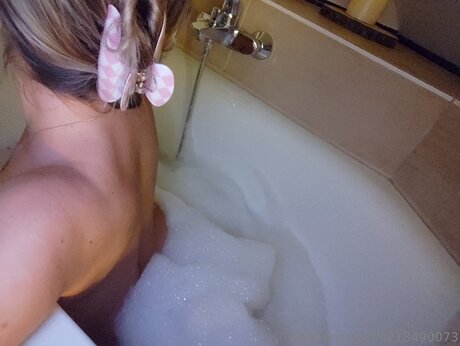 Nina Bella bonita actriz galerías