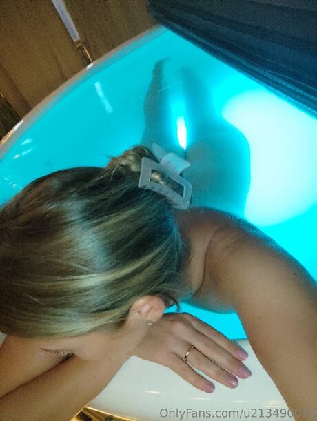 Nina Bella actriz caliente recopilación