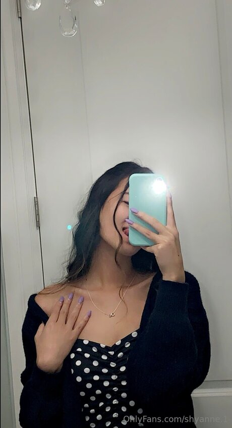 Shyanne 1 estrella superior imagen